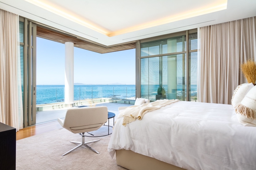 To Let 3 Bedroom Property for Rent in Mouille Point Western Cape
